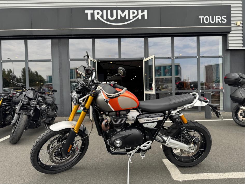 TRIUMPH SCRAMBLER 1200 XE