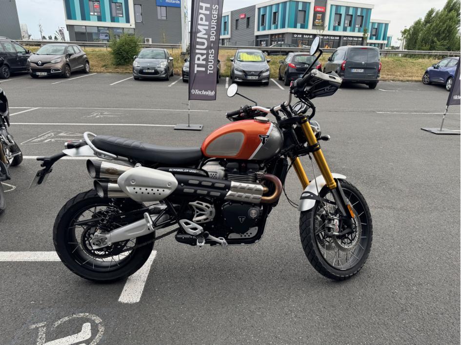 TRIUMPH SCRAMBLER 1200 XE