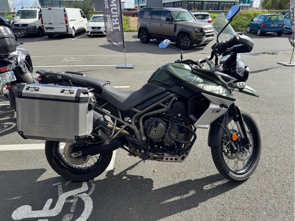 TRIUMPH TIGER 800 XCX