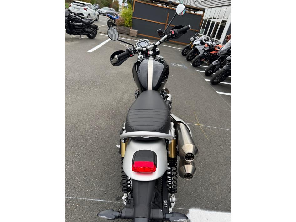 TRIUMPH SCRAMBLER 1200 XE